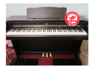 piano-korg-c6500